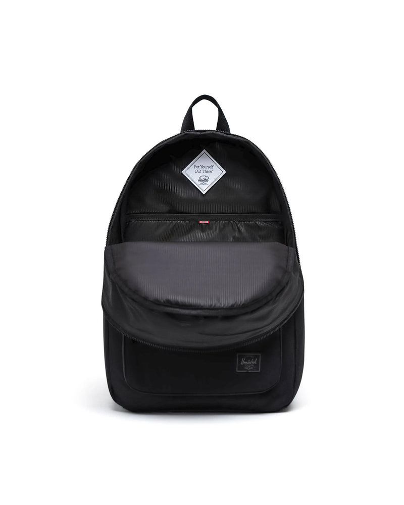 Settlement Backpack x Black Tonal